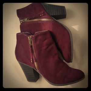 Ankle boots